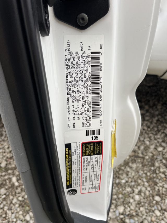 2009 Toyota Tacoma CLEAN CARFAX - 23066484 - 35