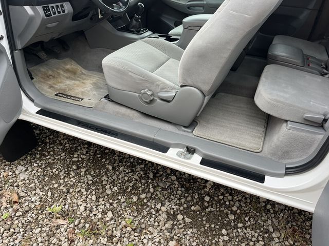 2009 Toyota Tacoma CLEAN CARFAX - 23066484 - 37