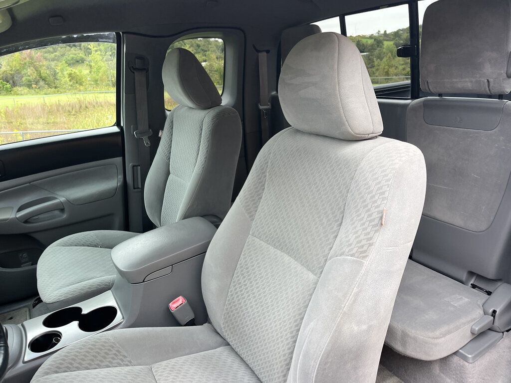 2009 Toyota Tacoma CLEAN CARFAX - 23066484 - 39