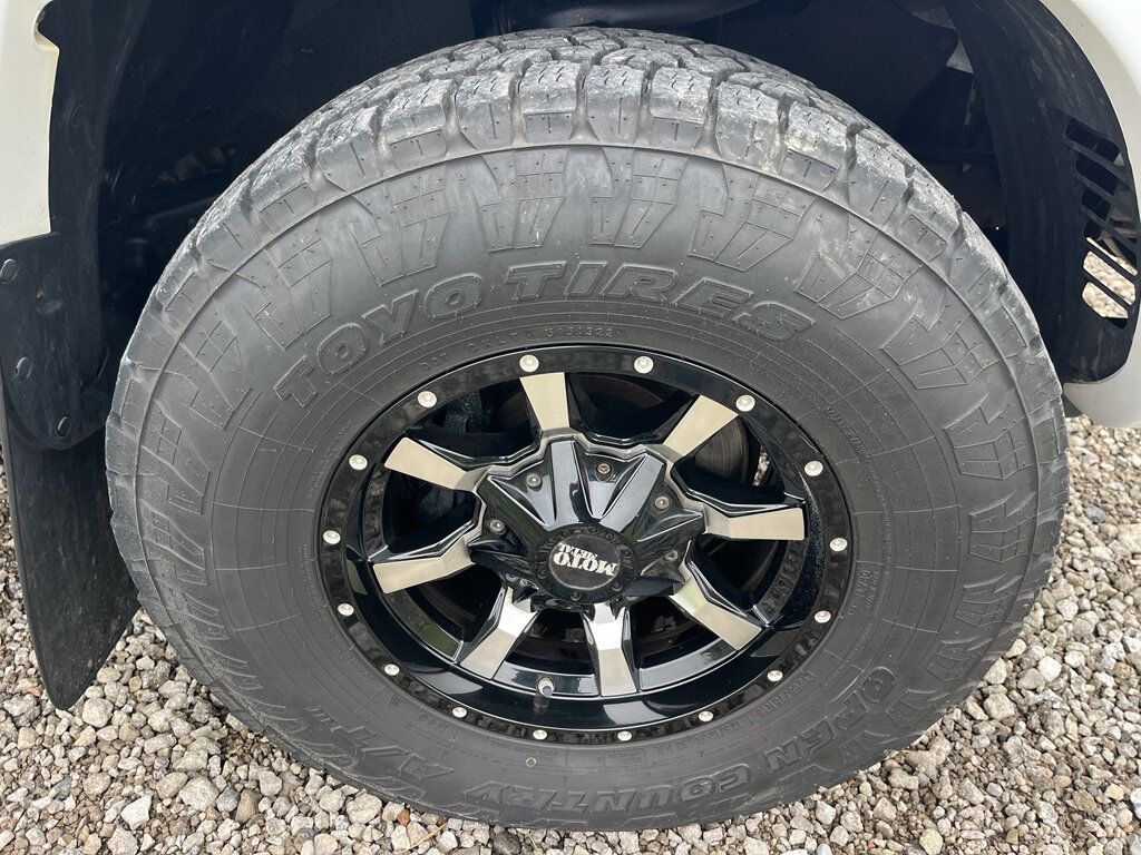 2009 Toyota Tacoma CLEAN CARFAX - 23066484 - 8