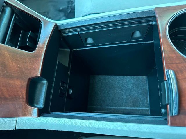 2009 Toyota Venza 4dr Wagon V6 AWD - 22947027 - 46