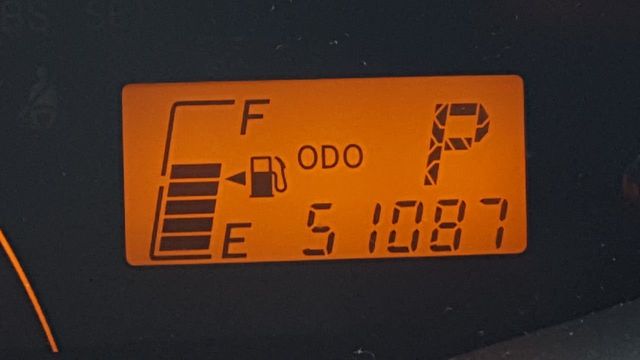 2009 Toyota Yaris Hatchback - 18473986 - 16