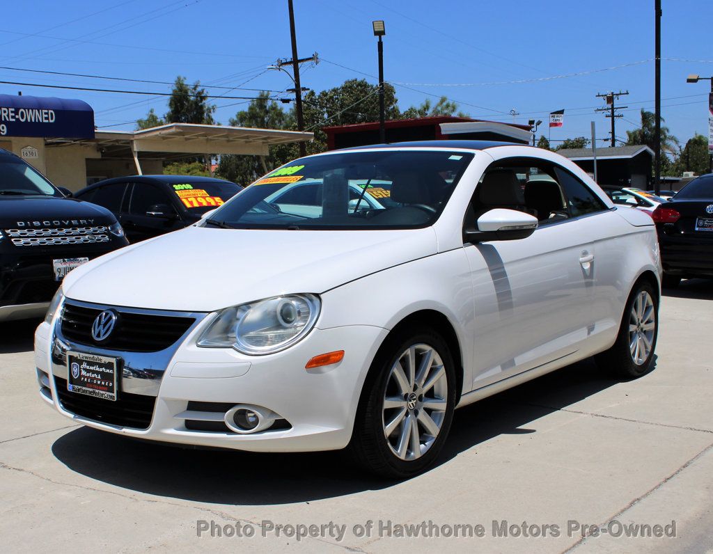 2009 Volkswagen Eos 2dr Convertible DSG Komfort - 23035331 - 5