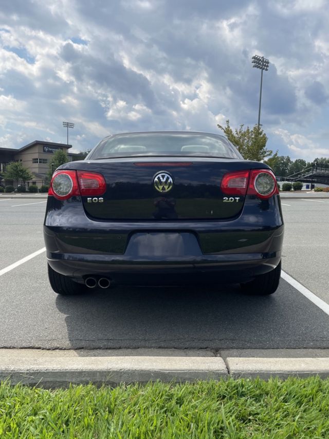 2009 Volkswagen Eos 2dr Convertible DSG Lux - 22557997 - 19