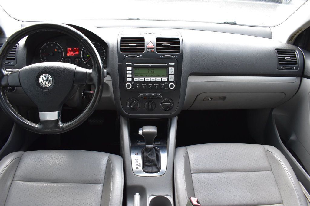 2009 Volkswagen Jetta Sedan 4dr Automatic SE - 23043901 - 24