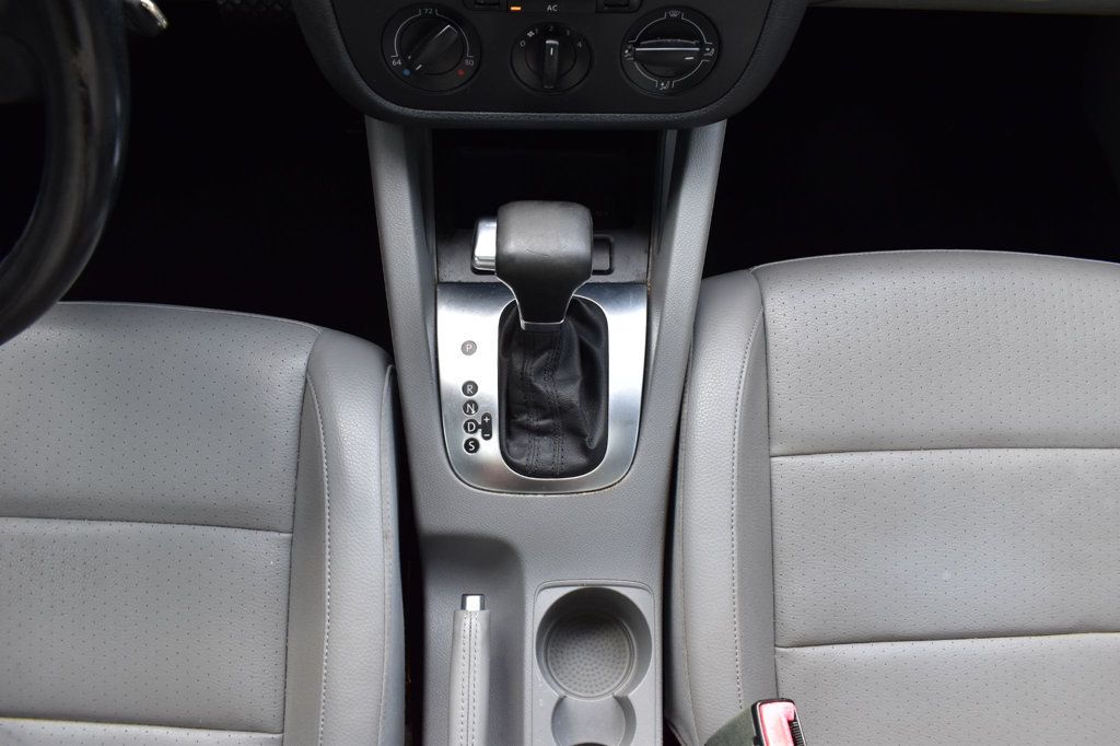 2009 Volkswagen Jetta Sedan 4dr Automatic SE - 23043901 - 27