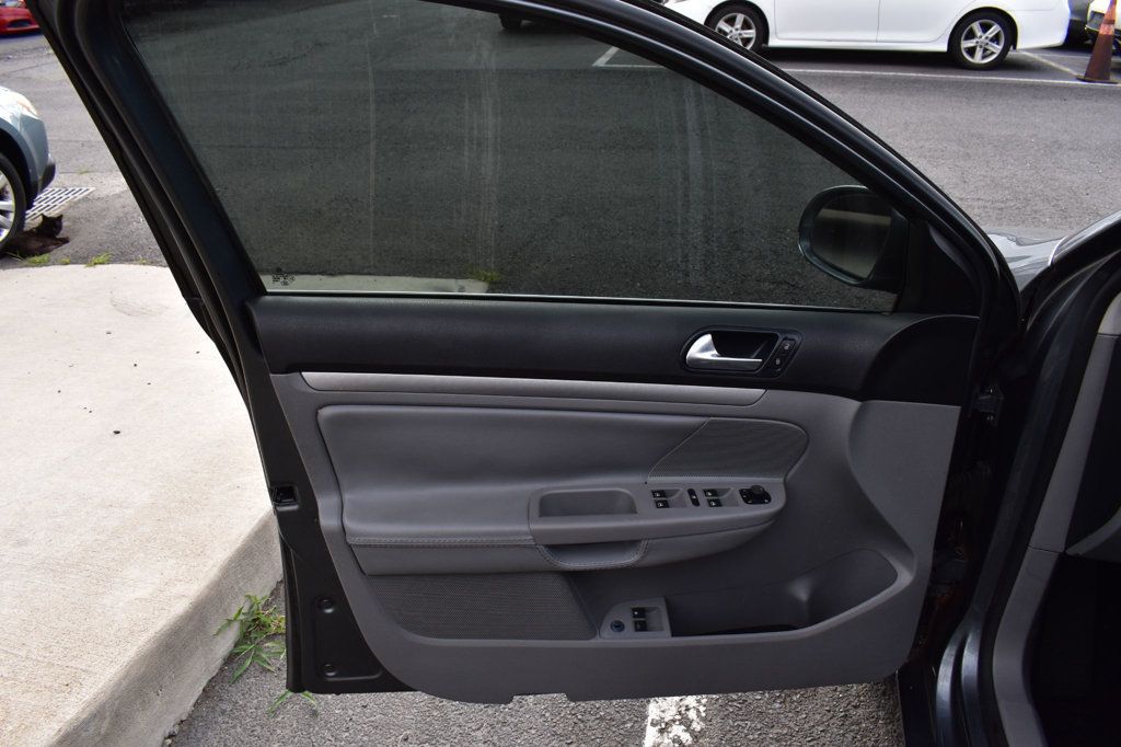 2009 Volkswagen Jetta Sedan 4dr Automatic SE - 23043901 - 36