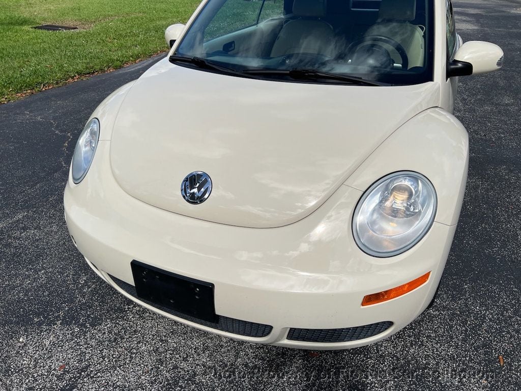 2009 Volkswagen New Beetle Convertible Automatic S PZEV  - 22765428 - 31