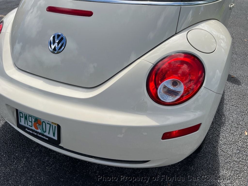 2009 Volkswagen New Beetle Convertible Automatic S PZEV  - 22765428 - 33