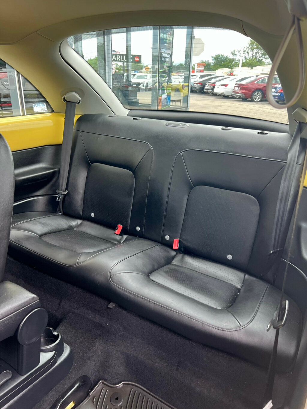 2009 Volkswagen New Beetle Coupe 2dr Automatic S - 23036044 - 12