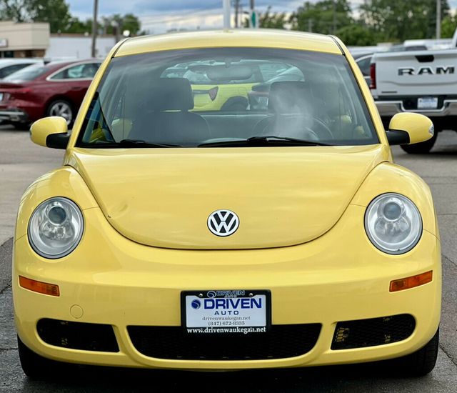 2009 Volkswagen New Beetle Coupe 2dr Automatic S - 23036044 - 24
