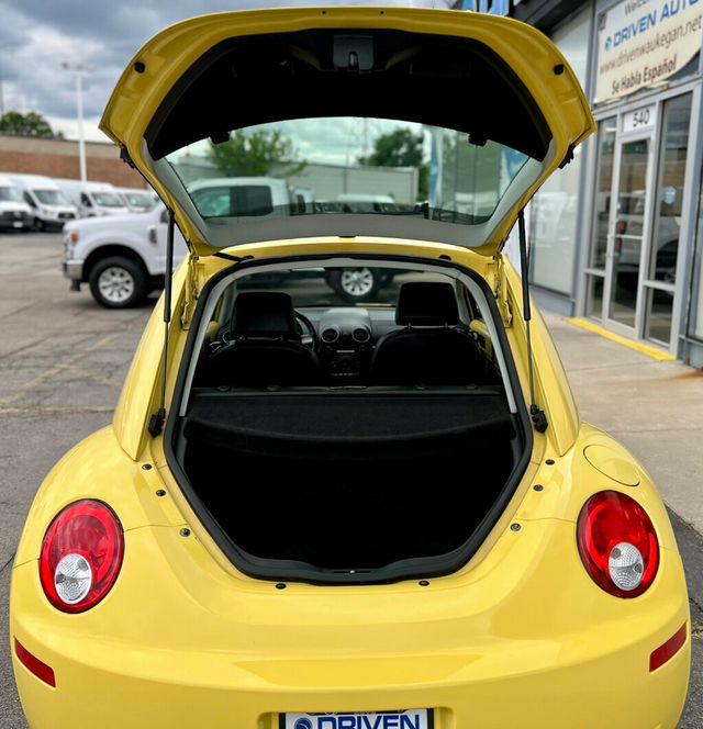 2009 Volkswagen New Beetle Coupe 2dr Automatic S - 23036044 - 7