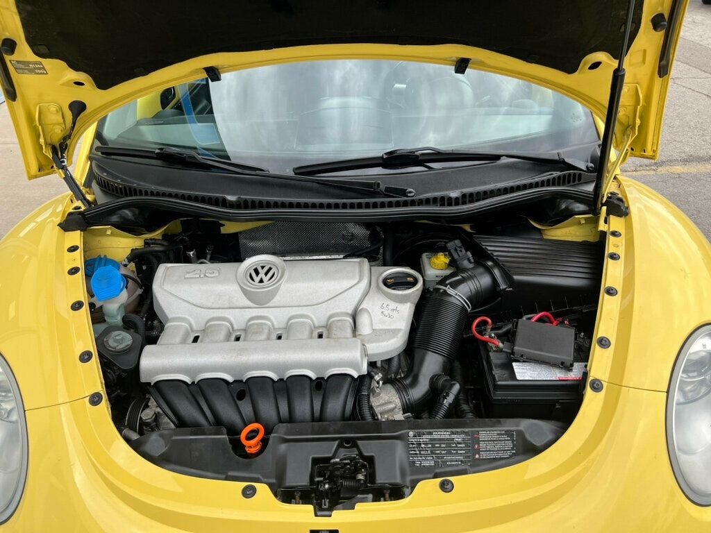 2009 Volkswagen New Beetle Coupe 2dr Automatic S - 23036044 - 8