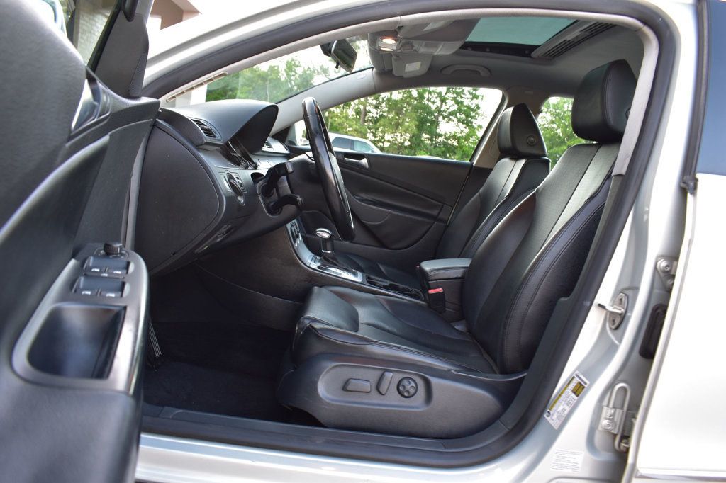 2009 Volkswagen Passat Wagon 4dr Automatic Komfort FWD - 22861059 - 13