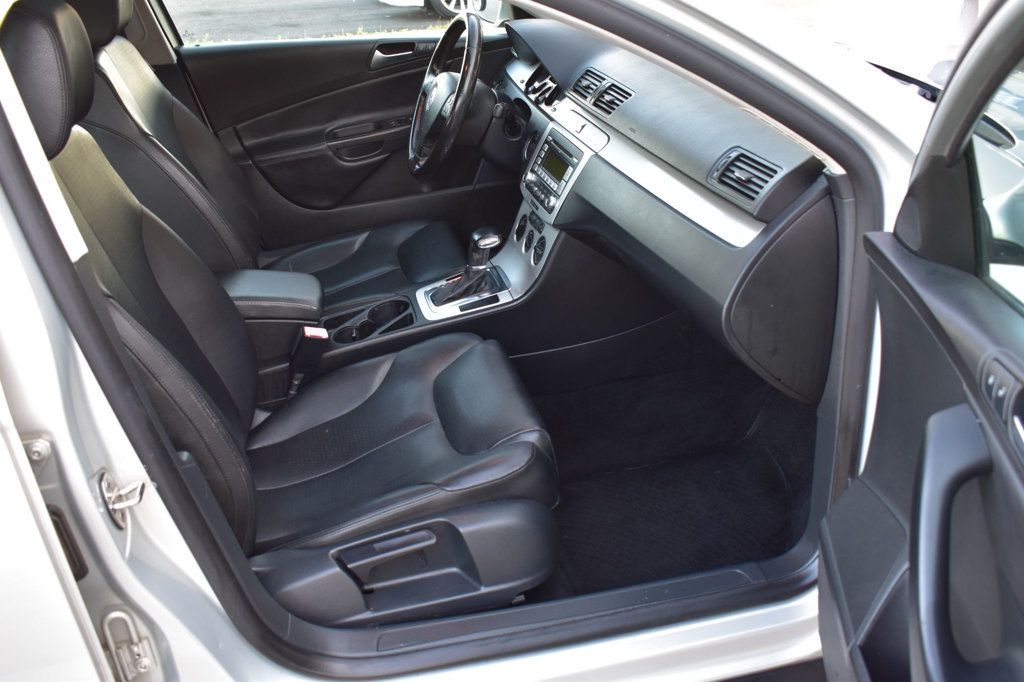 2009 Volkswagen Passat Wagon 4dr Automatic Komfort FWD - 22861059 - 18
