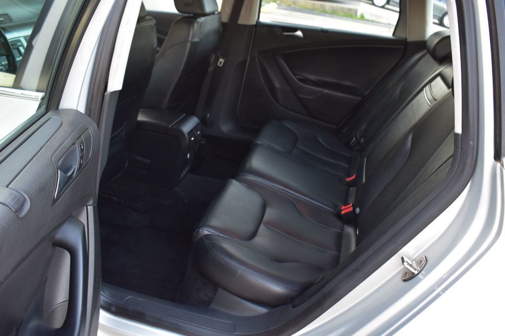 2009 Volkswagen Passat Wagon 4dr Automatic Komfort FWD - 22861059 - 19