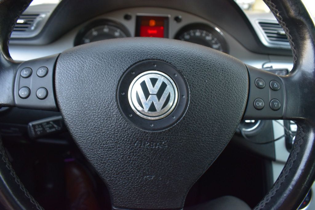 2009 Volkswagen Passat Wagon 4dr Automatic Komfort FWD - 22861059 - 27