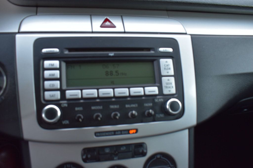 2009 Volkswagen Passat Wagon 4dr Automatic Komfort FWD - 22861059 - 28