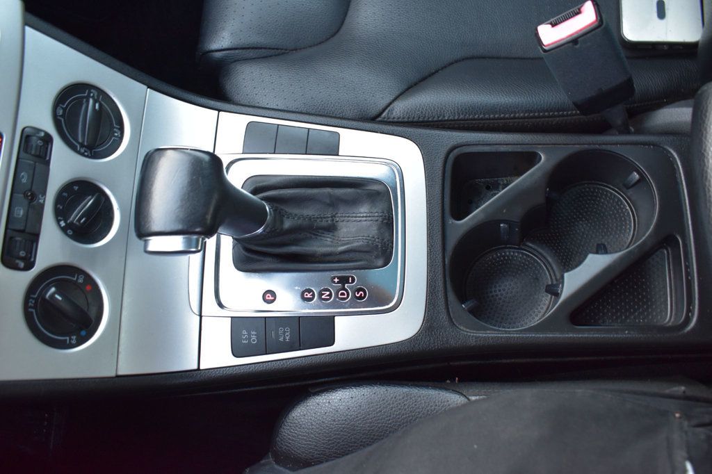 2009 Volkswagen Passat Wagon 4dr Automatic Komfort FWD - 22861059 - 30