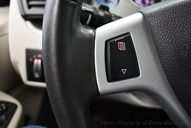 2009 Volkswagen Routan 4dr Wagon SEL Premium - 21820420 - 39