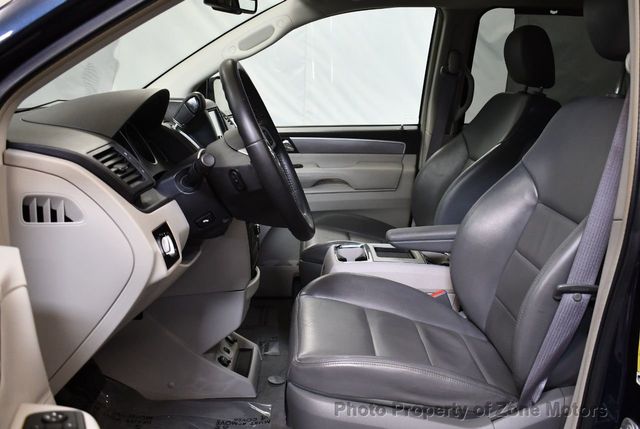 2009 Volkswagen Routan 4dr Wagon SEL Premium - 21820420 - 4