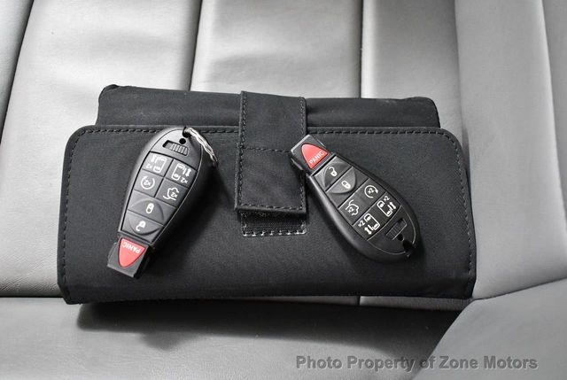 2009 Volkswagen Routan 4dr Wagon SEL Premium - 21820420 - 52