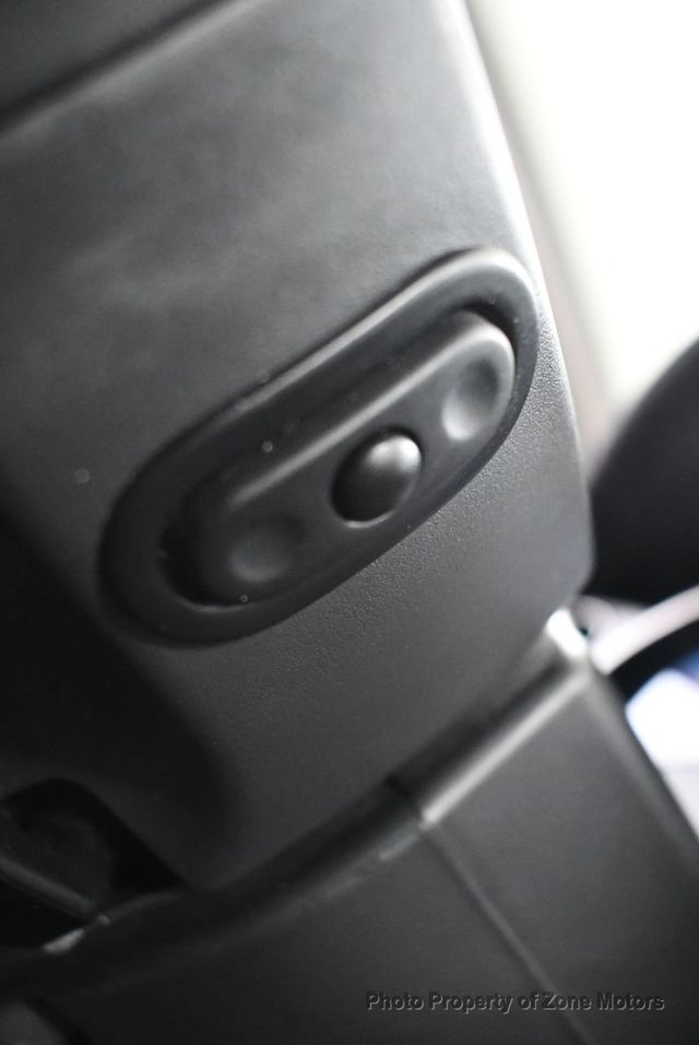 2009 Volkswagen Routan 4dr Wagon SEL Premium - 21820420 - 54