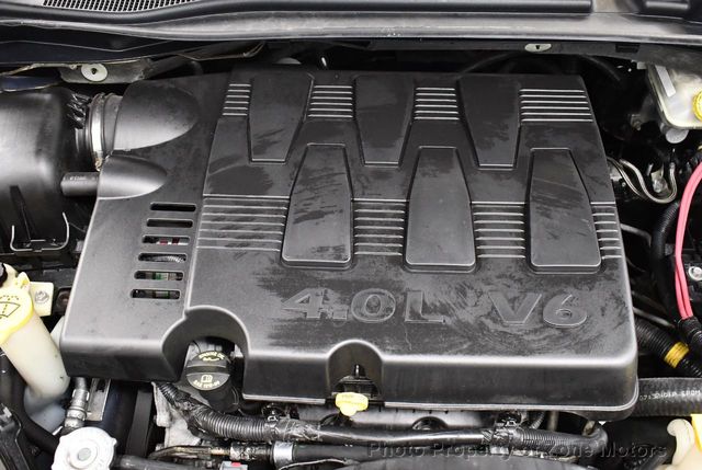 2009 Volkswagen Routan 4dr Wagon SEL Premium - 21820420 - 57