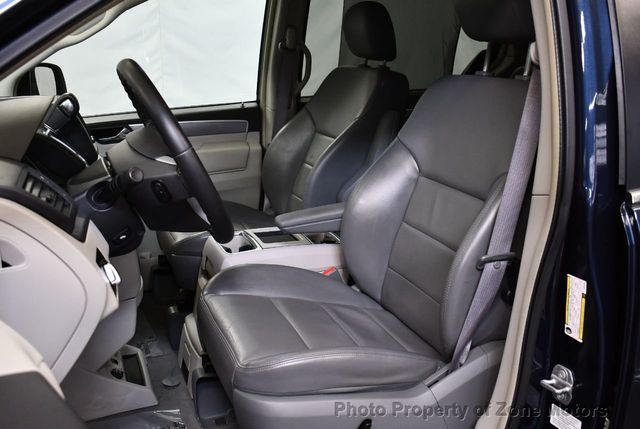 2009 Volkswagen Routan 4dr Wagon SEL Premium - 21820420 - 5