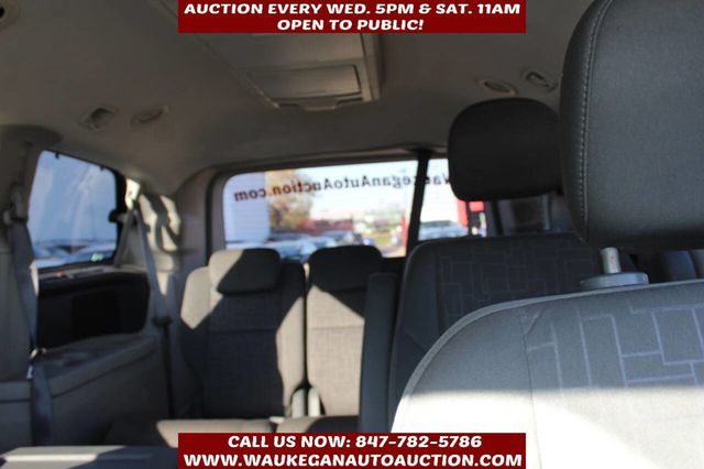 2009 Volkswagen Routan SE 4dr Mini Van - 22947834 - 7