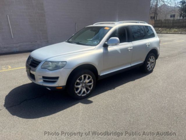 2009 Volkswagen Touareg 2 4dr VR6 - 23008059 - 0