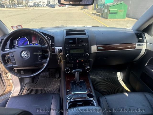 2009 Volkswagen Touareg 2 4dr VR6 - 23053856 - 20