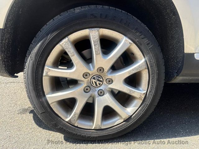 2009 Volkswagen Touareg 2 4dr VR6 - 23053856 - 24