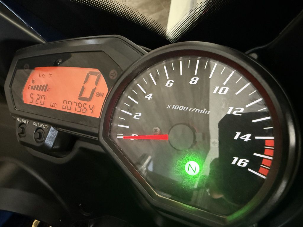 2009 Yamaha FZ 6 SUPER CLEAN! - 23065451 - 8