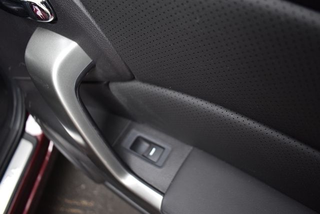 2010 Acura RDX FWD 4dr Tech Pkg - 23002125 - 17