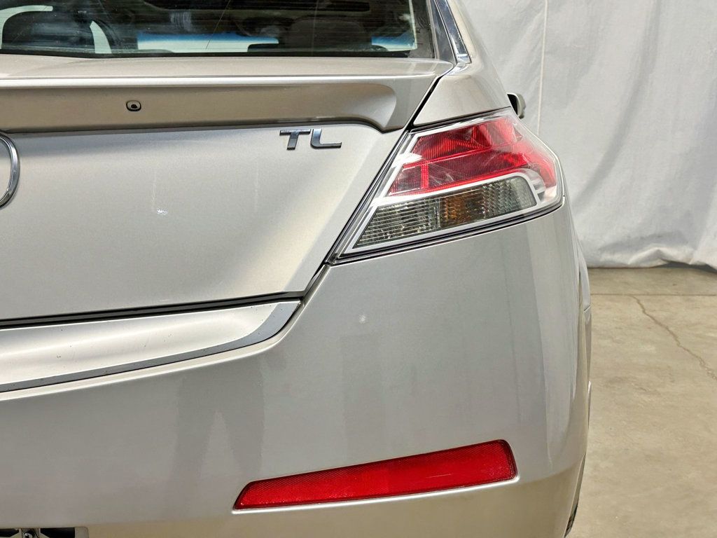 2010 Acura TL 4dr Sedan 2WD Tech - 23027474 - 11