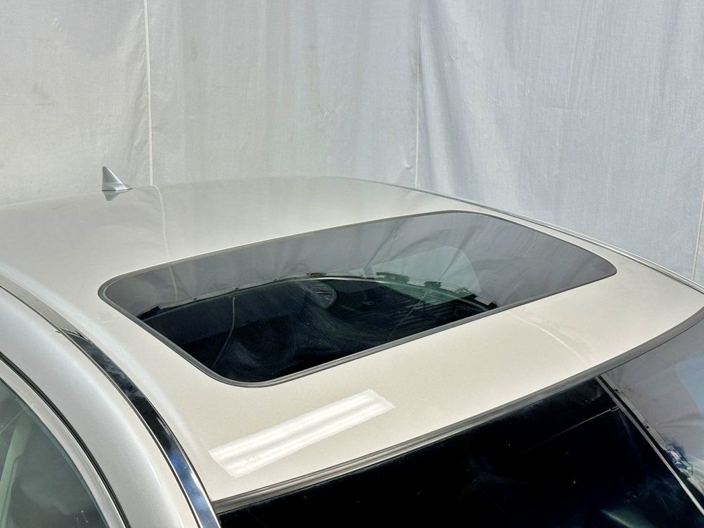 2010 Acura TL 4dr Sedan 2WD Tech - 23027474 - 16