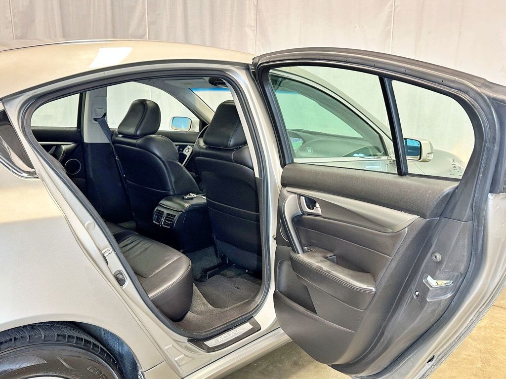 2010 Acura TL 4dr Sedan 2WD Tech - 23027474 - 37