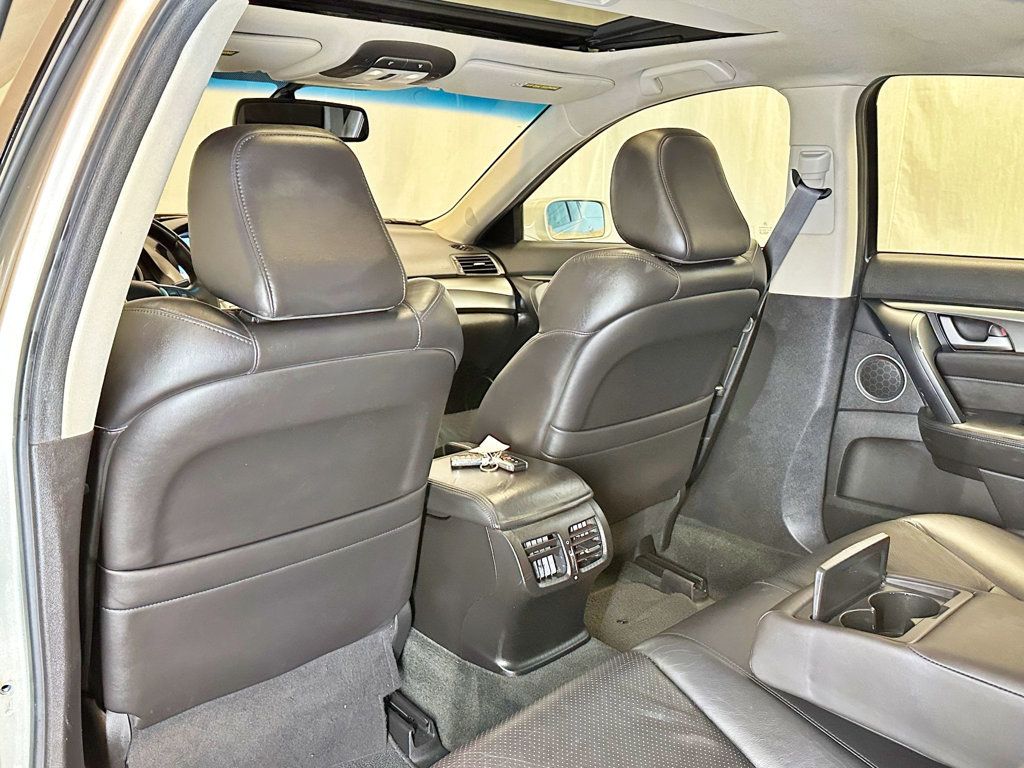 2010 Acura TL 4dr Sedan 2WD Tech - 23027474 - 38