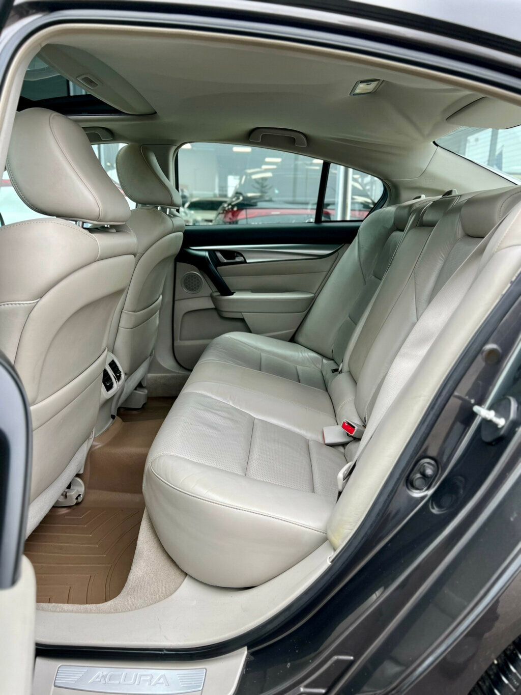 2010 Acura TL 4dr Sedan 2WD Tech - 22973711 - 16