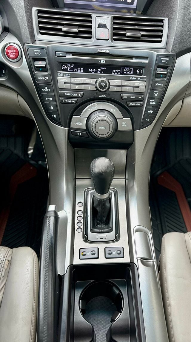 2010 Acura TL 4dr Sedan 2WD Tech - 22973711 - 28