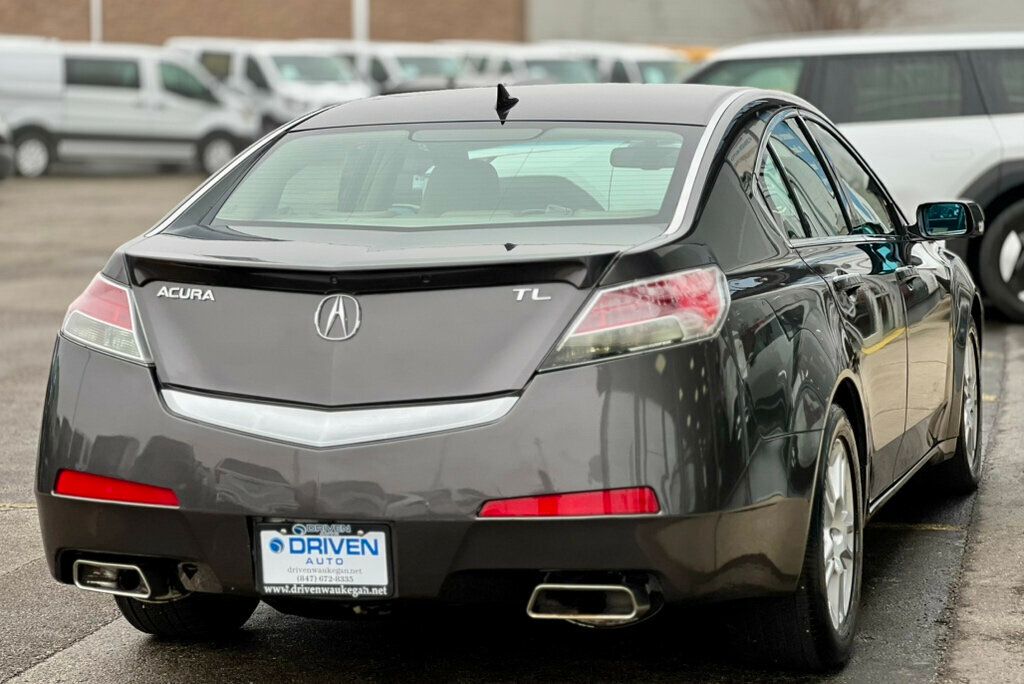 2010 Acura TL 4dr Sedan 2WD Tech - 22973711 - 37