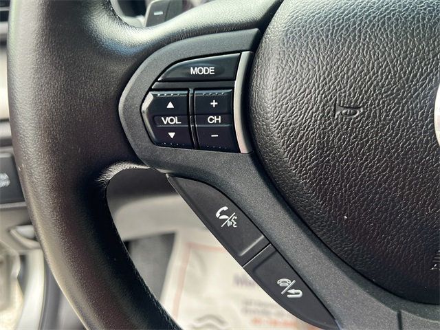 2010 Acura TSX photo 21