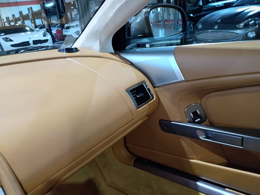 2010 Aston Martin DB9 2dr Volante Automatic Clean Carfax - 23099587 - 22