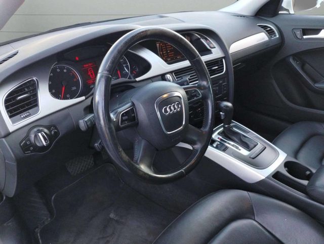 2010 Audi A4 4dr Sedan Automatic quattro 2.0T Premium - 22928593 - 14