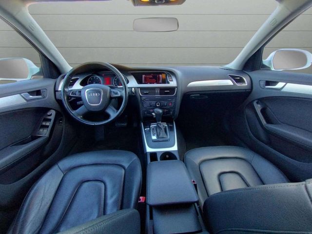 2010 Audi A4 4dr Sedan Automatic quattro 2.0T Premium - 22928593 - 37