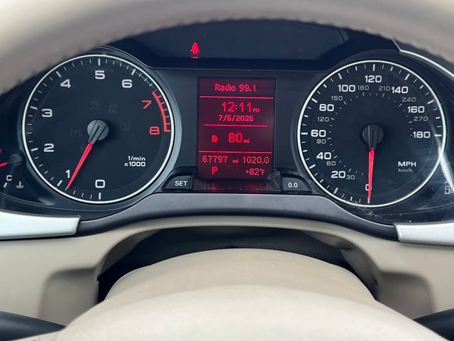 2010 Audi A4 4dr Sedan Automatic quattro 2.0T Premium - 23052539 - 24