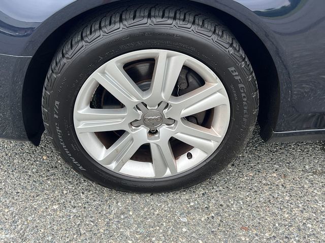 2010 Audi A4 4dr Sedan Automatic quattro 2.0T Premium - 23052539 - 8