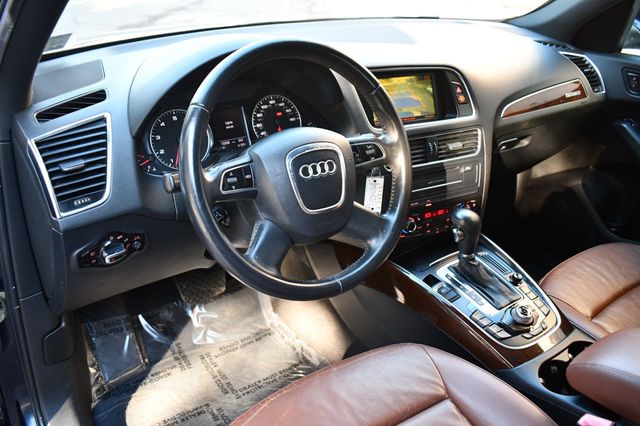 2010 Audi Q5 quattro 4dr Premium Plus - 22650057 - 24