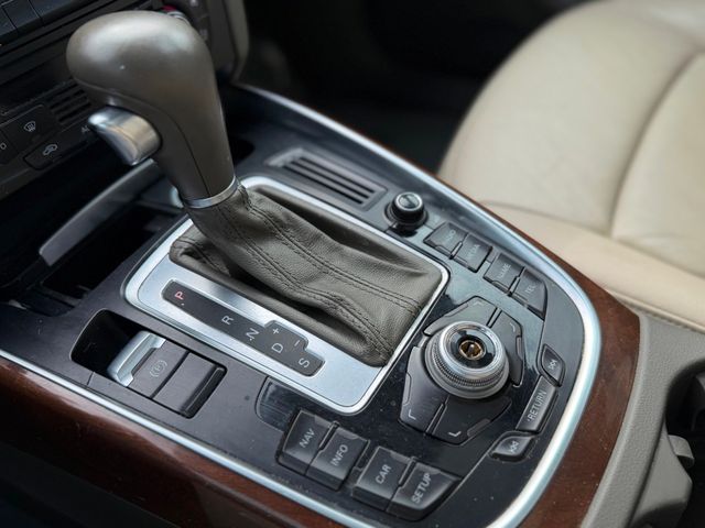 2010 Audi Q5 quattro 4dr Premium Plus - 23003638 - 30